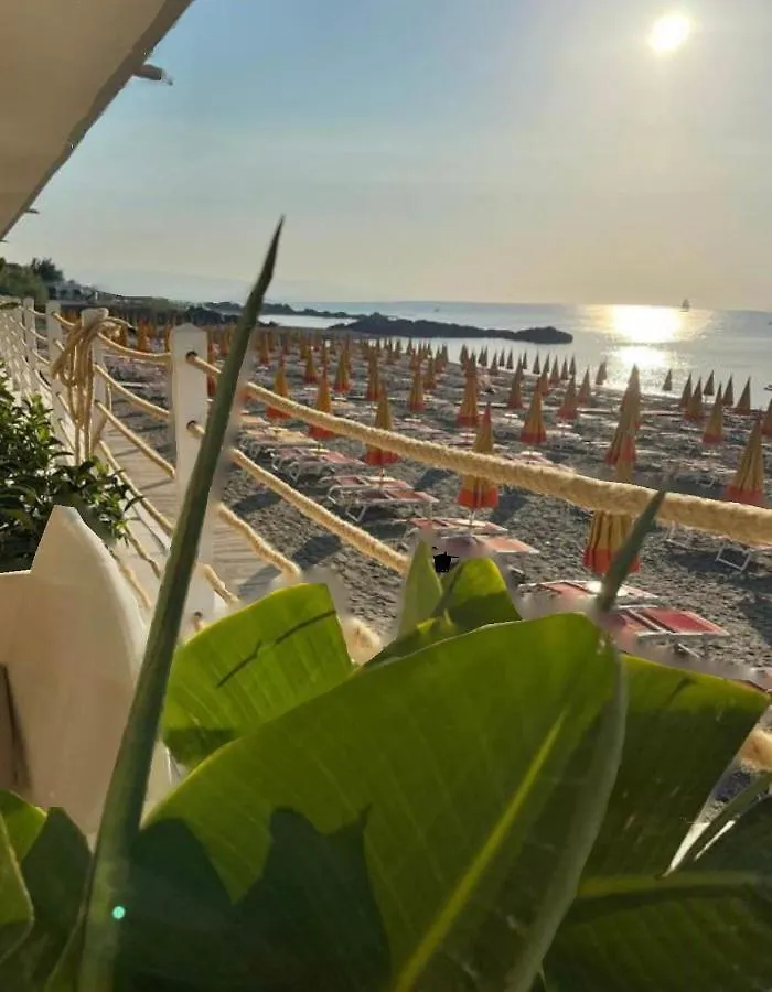 The Dream - Seafront Loft Appartement Giardini-Naxos