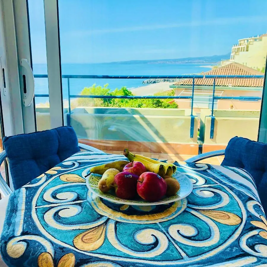 The Dream - Seafront Loft Apartment Giardini Naxos 0*,  Italy